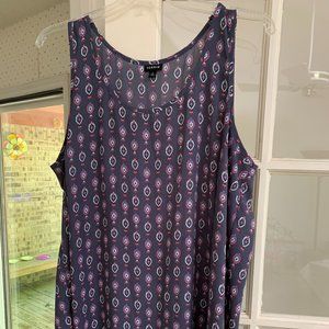 Torrid Size 2 Purple Geometric Swing Top